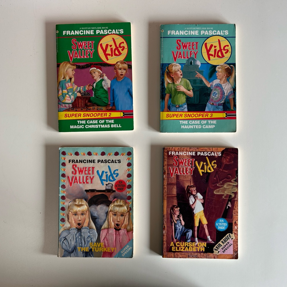 Sweet Valley Kids Book Super Special 3 & 4, Super Snooper 2 & 3